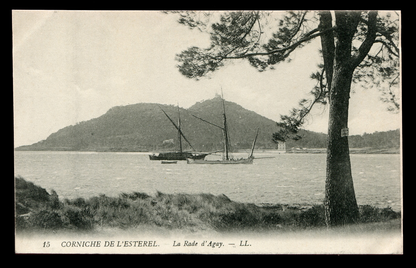 1900 Tartanes dans la baie