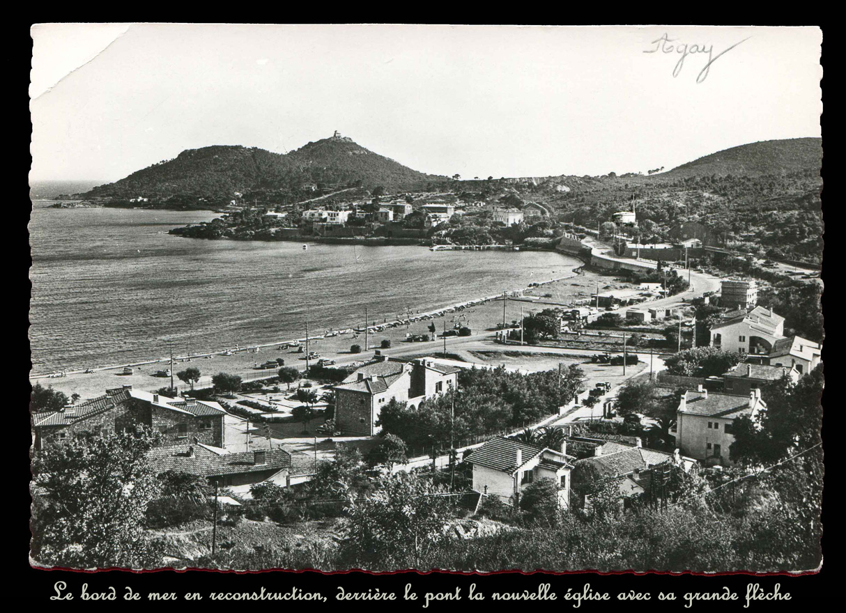 Agay 1945-1949 reconstruction