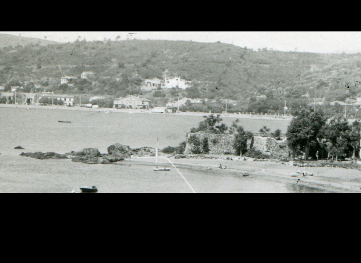 1945 Ruines Chteau d'Agay